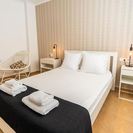 Trendy Homes Puerta Purchena Almería Exterior foto